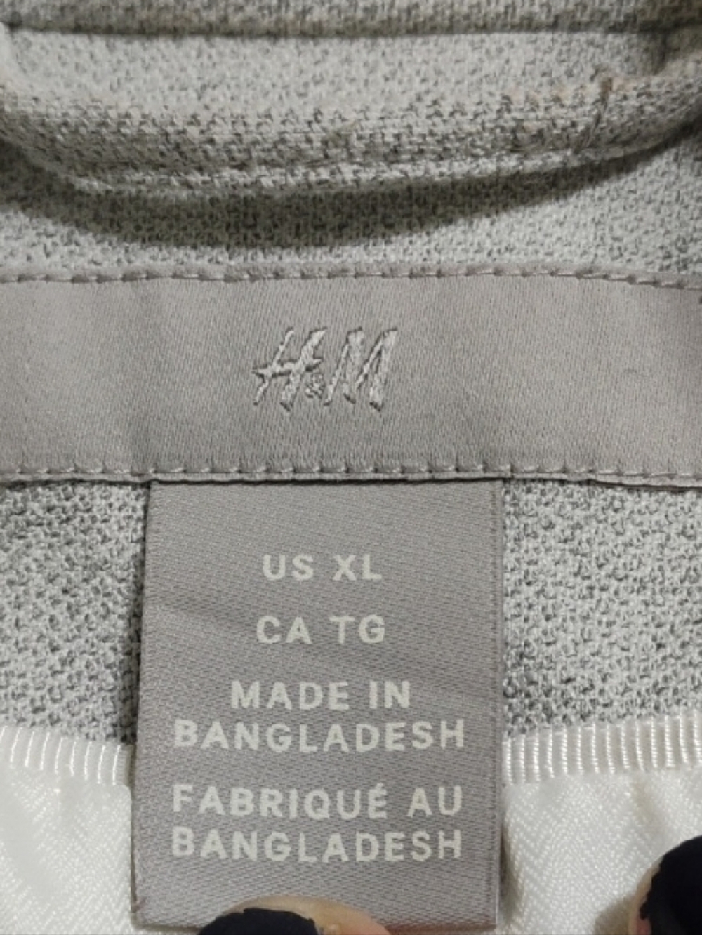 H&M Light Gray Blazer Size XL - Picture 3 of 12